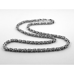 "Karališkasis" pynimas